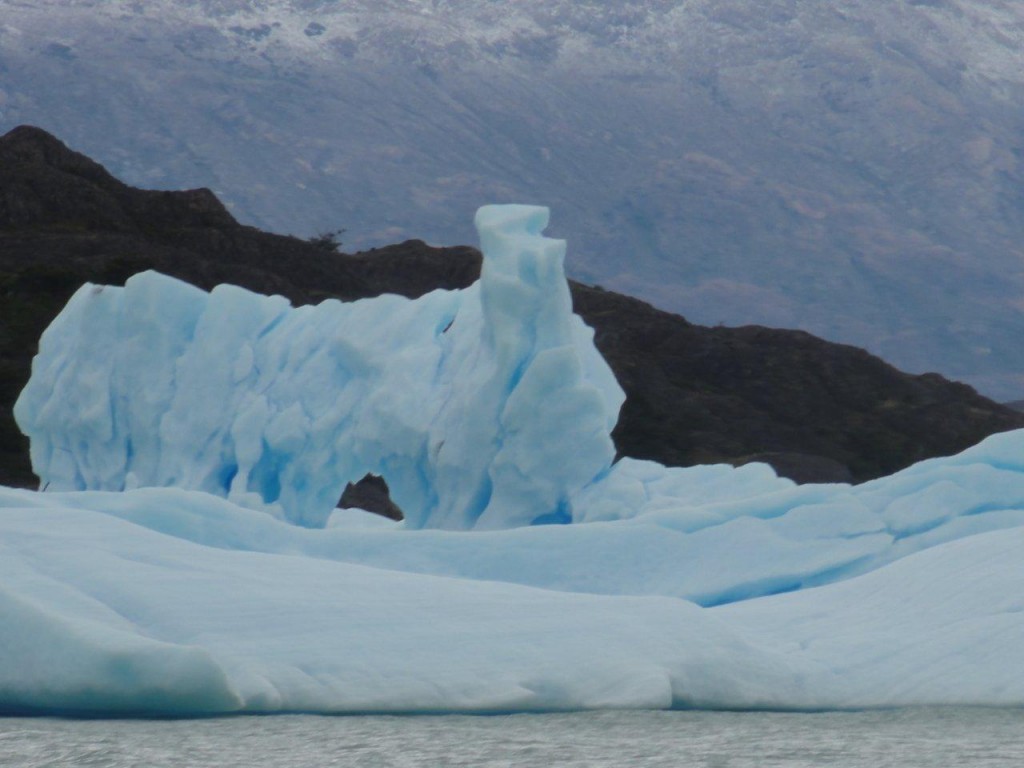 on croise mais ausi on slalome entre les icebergs-3