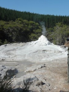 Lady Knox Geyser - prémices de jaillissement