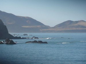 Très vite on atteint la côte Sud